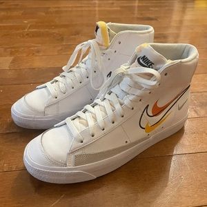 Nike Mid Blazer 77 Multi Swoosh